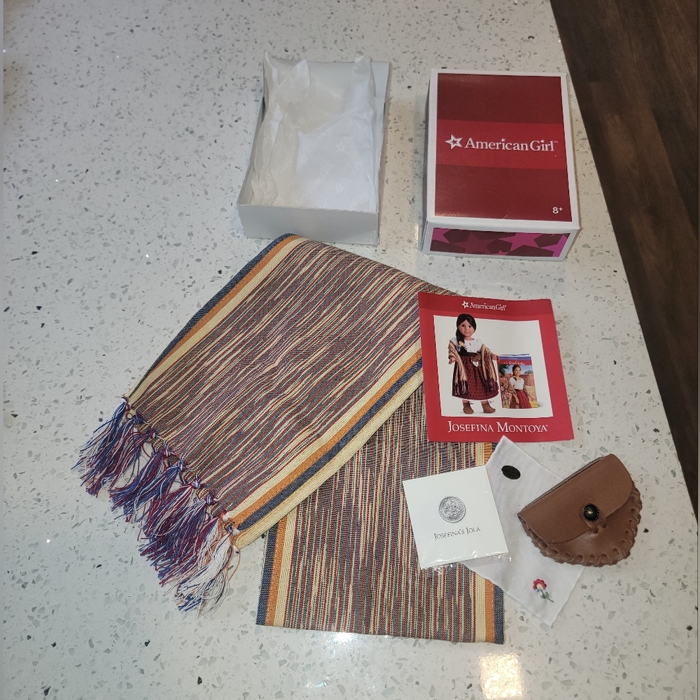 American Gir Doll PC Josefina Meet Accesories